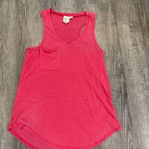 White Crow V-Neck red/coral Tank Top